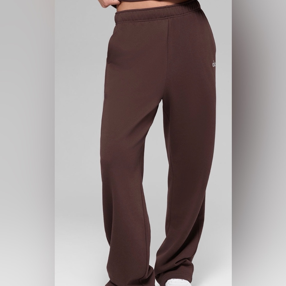 ALO Accolade Straight Leg Sweatpant- Brownstone Men S/ Women M Authentic - Picture 2 of 5